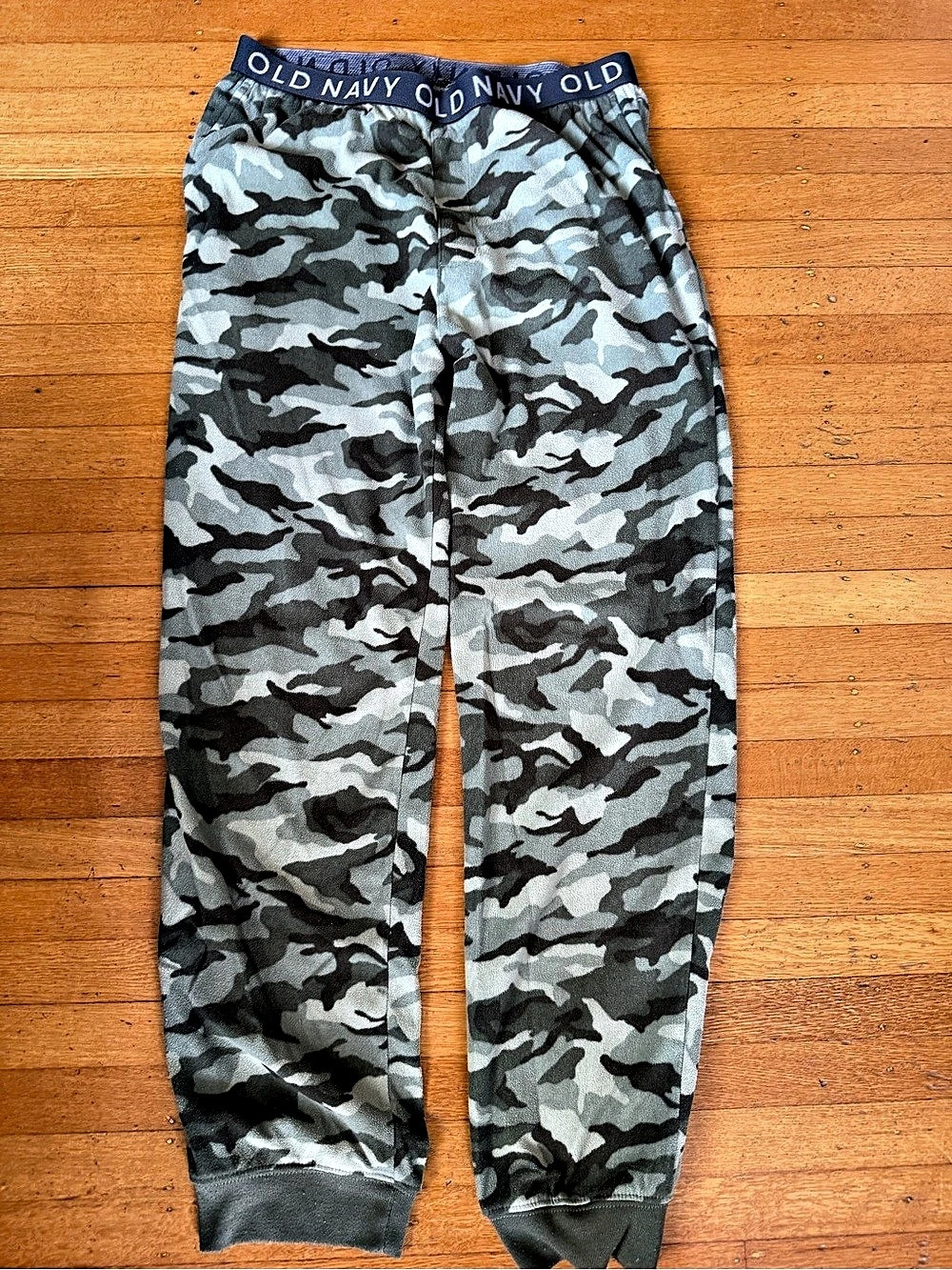 Old Navy Printed Micro Fleece Jogger Pajama Pants for Boys Camo Youth XXL (18)
